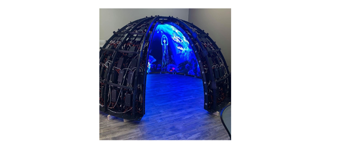 The Advantages of Incorporating Flexible LED Displays in Your Design 